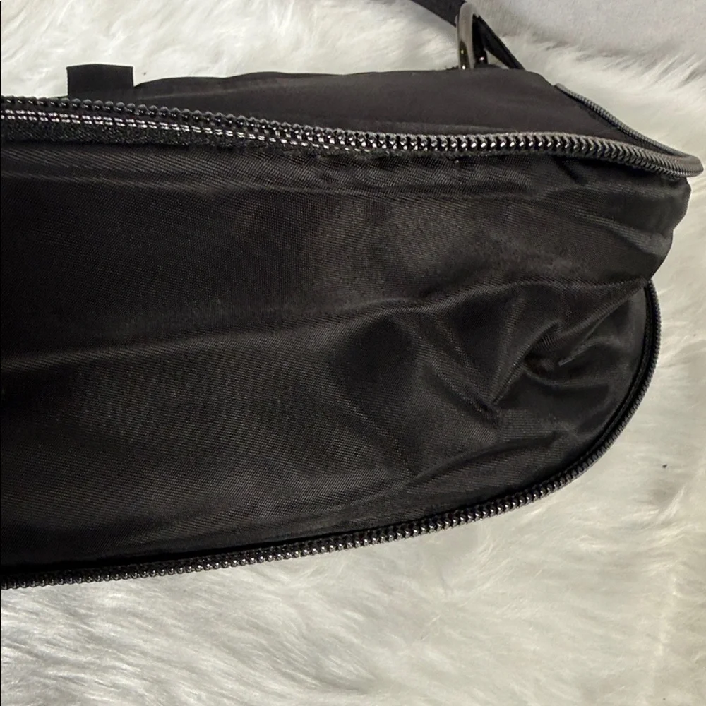 Lug Black Quilted Bag - Picture 6 of 7
